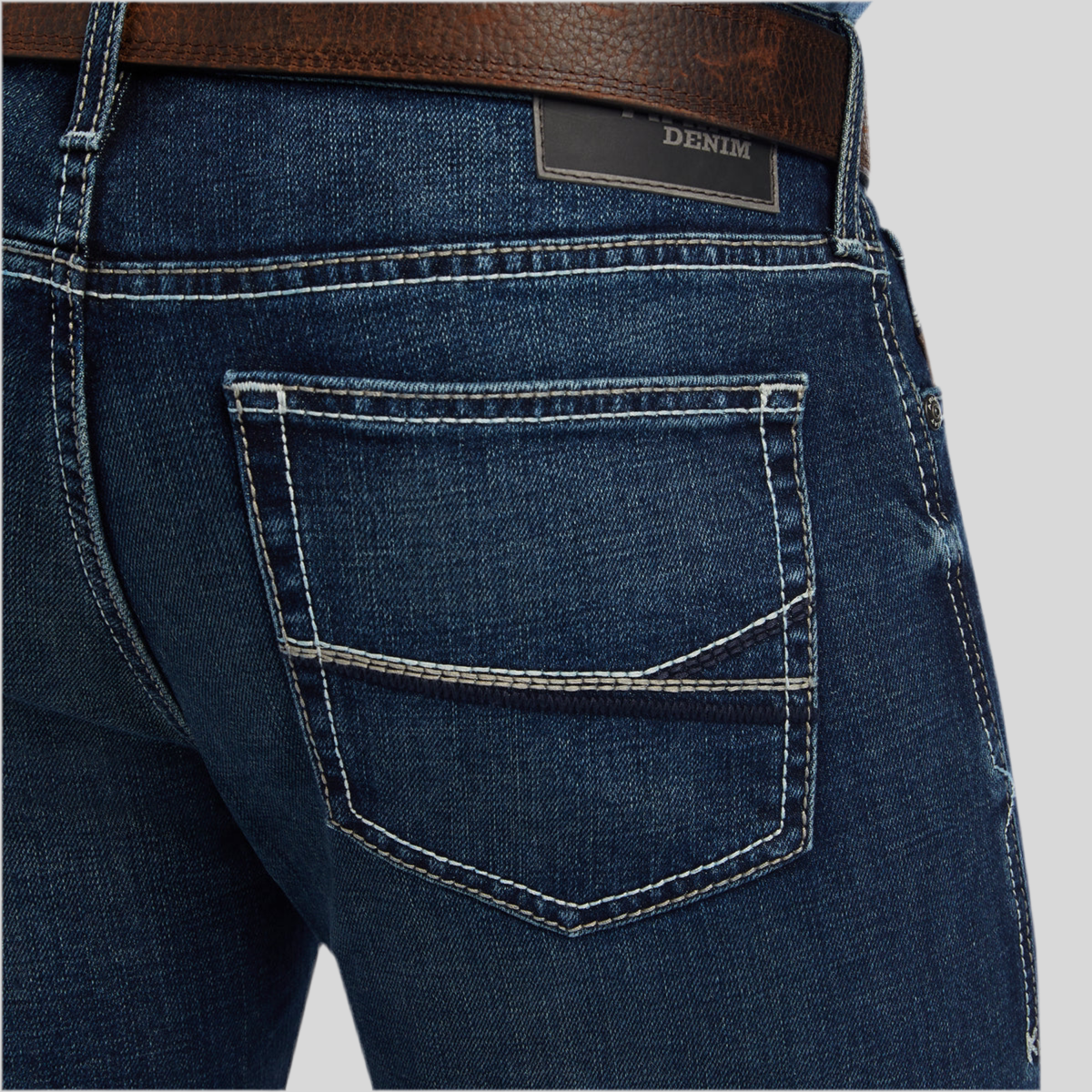 Jeans M7 Slim Toro Corte Recto 10041092