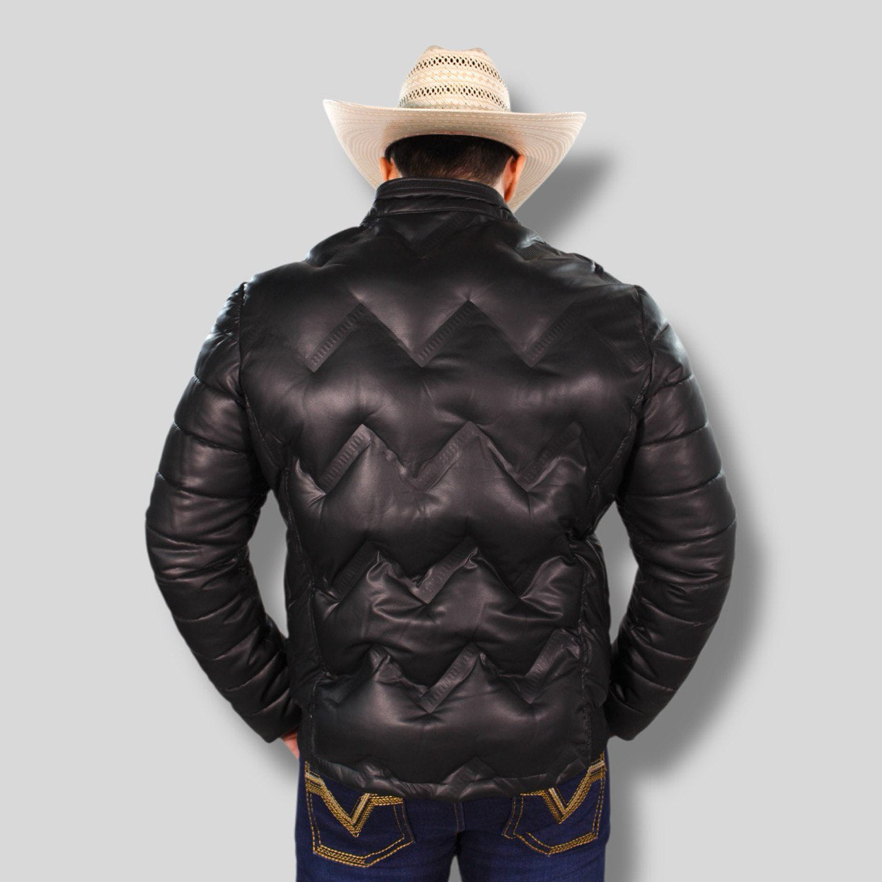 Chamarra McAlleN Black