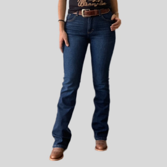 Pantalón Wrangler #7192 Retro High Rise Corte Bota.