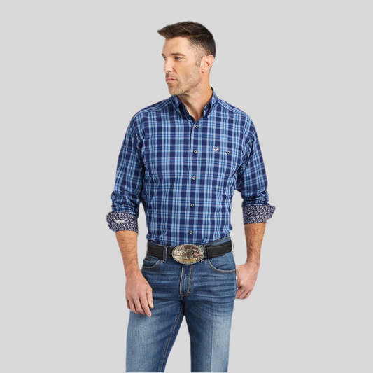 Camisa Ariat corte clasico colección relentless 10042348