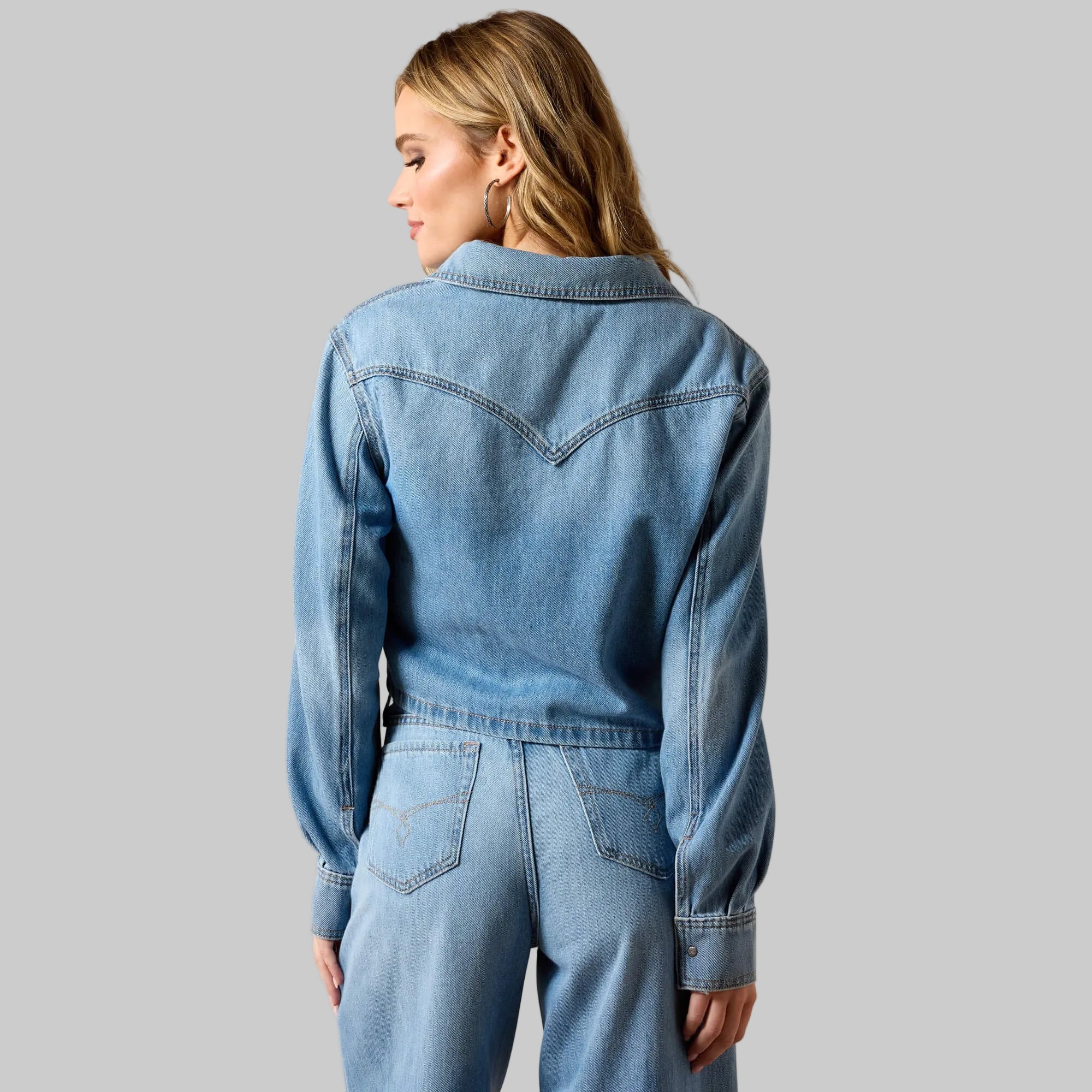 Camisa Ariat Cropped Comfort