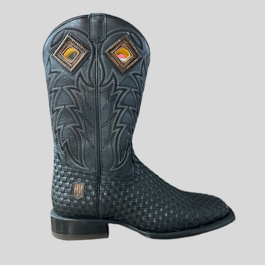 Bota Vaquera Nokota Tejido Trenzado Negro. MC Carthy 18