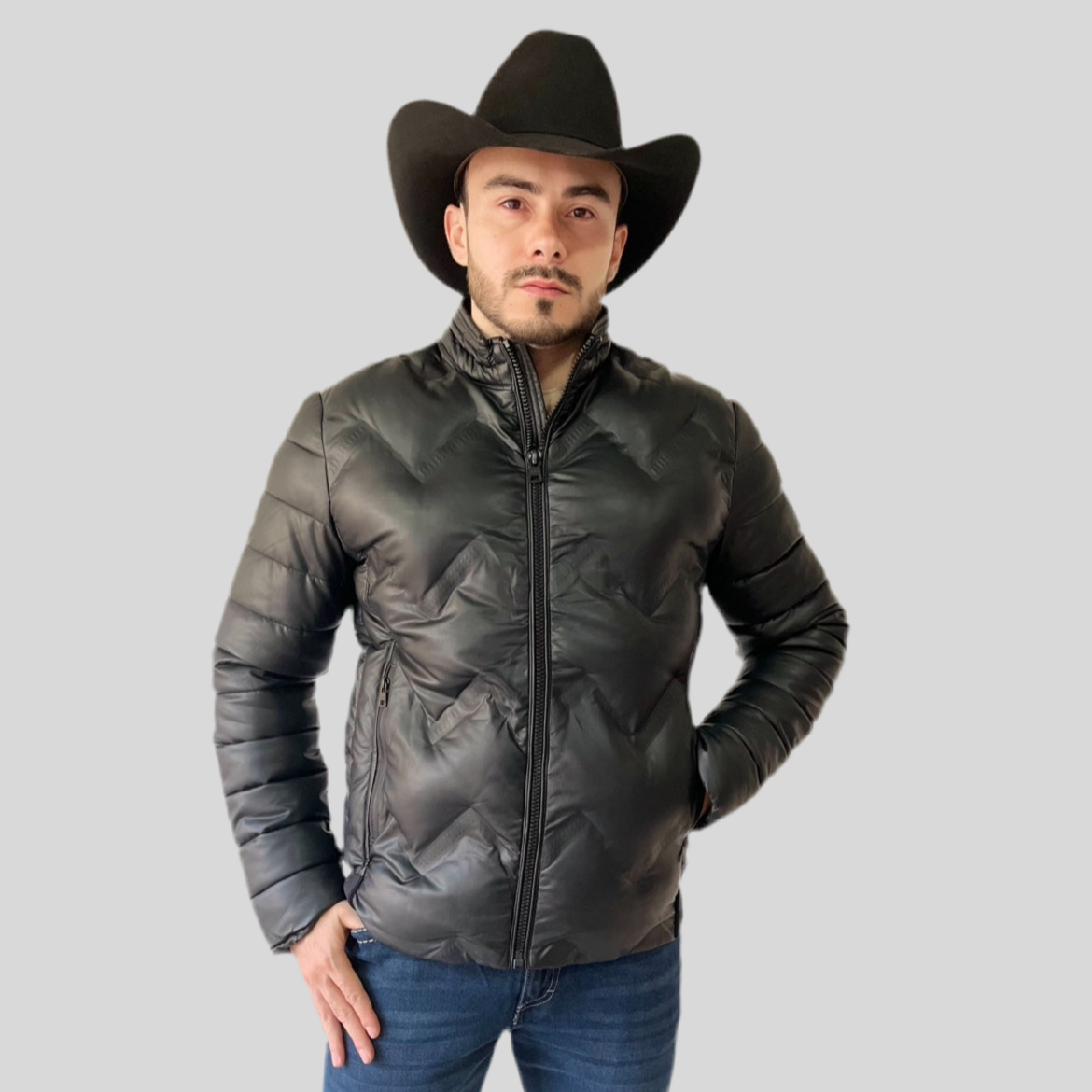 Chamarra McAlleN Black